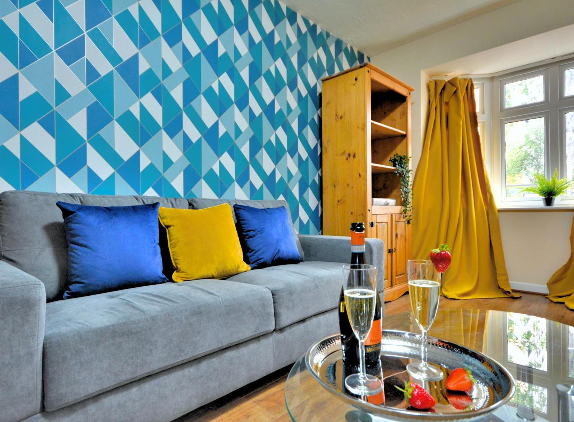 Manchester Townhouse By Bevolve - 4 Bedrooms - Free Parking Luaran gambar